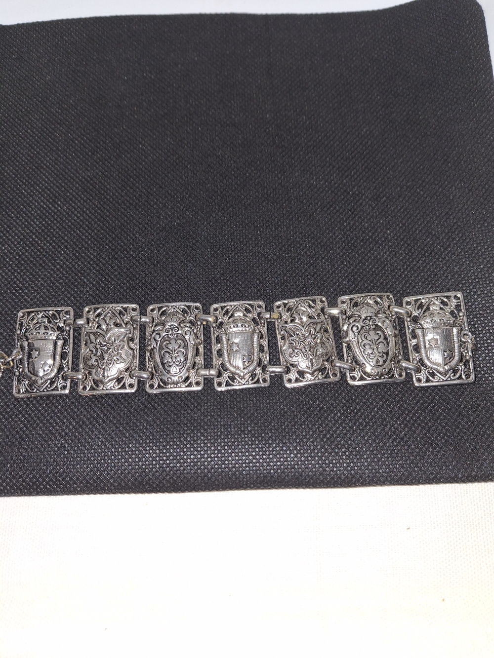 Vintage Alucraft Aluminum Filigree Panel Crest Fleur De Lis 6-8.5